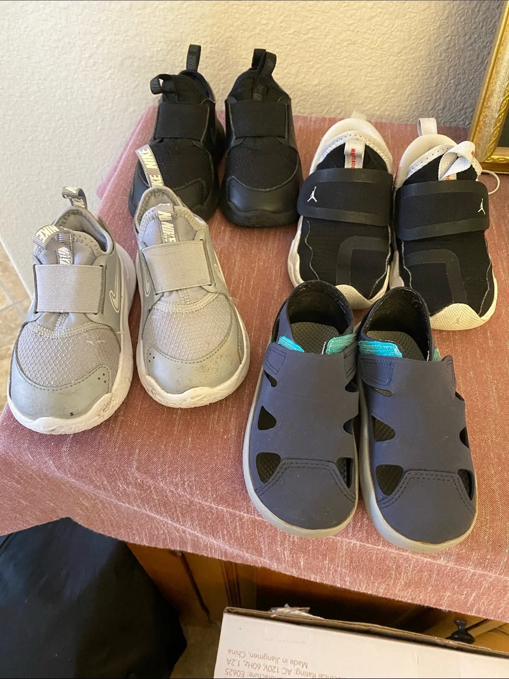 Toddler boys gently used sneakers